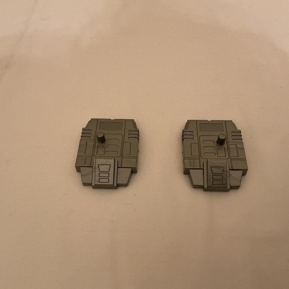 Original G1 Transformers BRUTICUS Right & Left FOOT feet parts lot Preowned - Picture 9 of 9